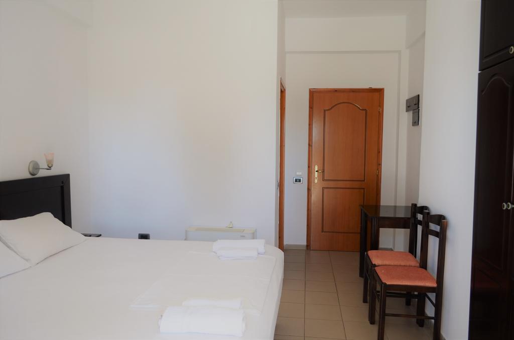 Jb Hotel Sarandë 외부 사진